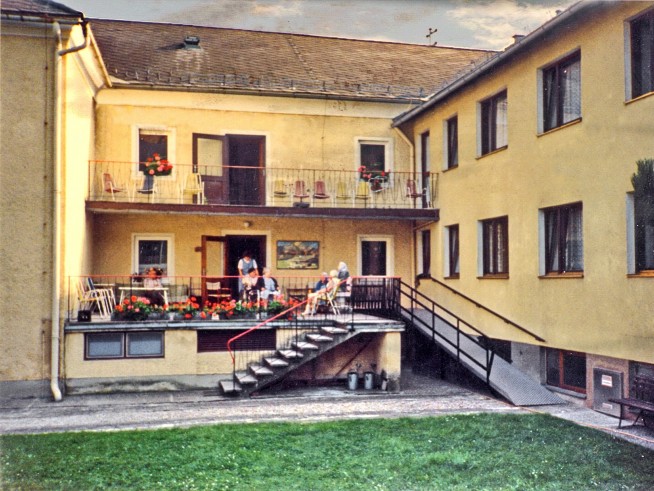 altersheim03b.jpg