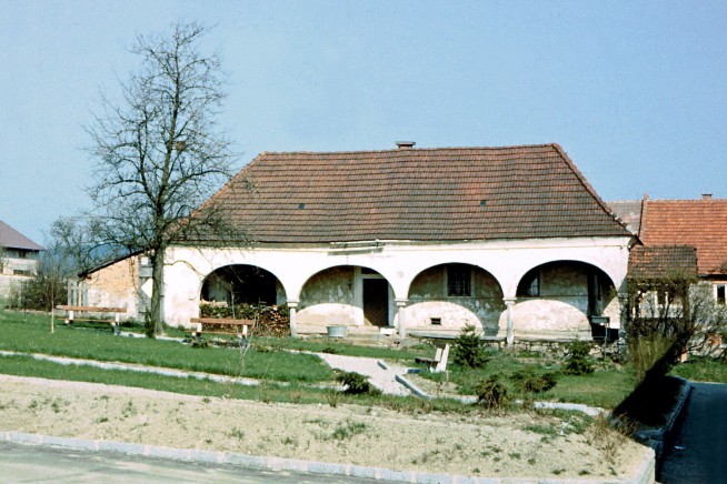 01-weinhausl.jpg